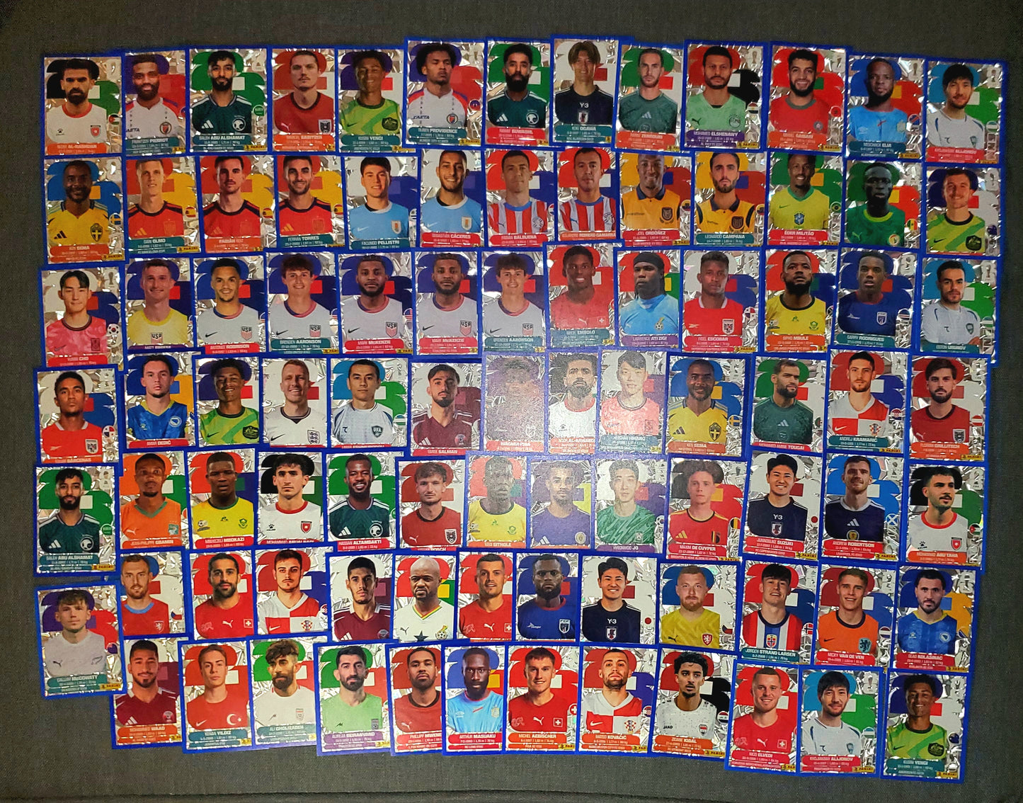 Panini World cup Blue exclusive crumple lot (90 stickers)