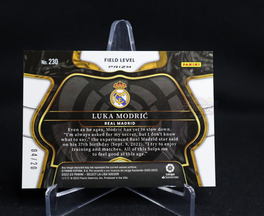 CROATIA 2022-23 Select La Liga Luka Modric Field Level White Prizm /20 Real Madrid