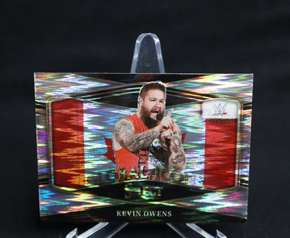 Kevin Owens - 2022 WWE Panini Select Retail Silver Flash Prizm Global Icons Insert