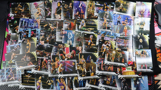 WWE Women's division 65 cards lot (Topps 2020)